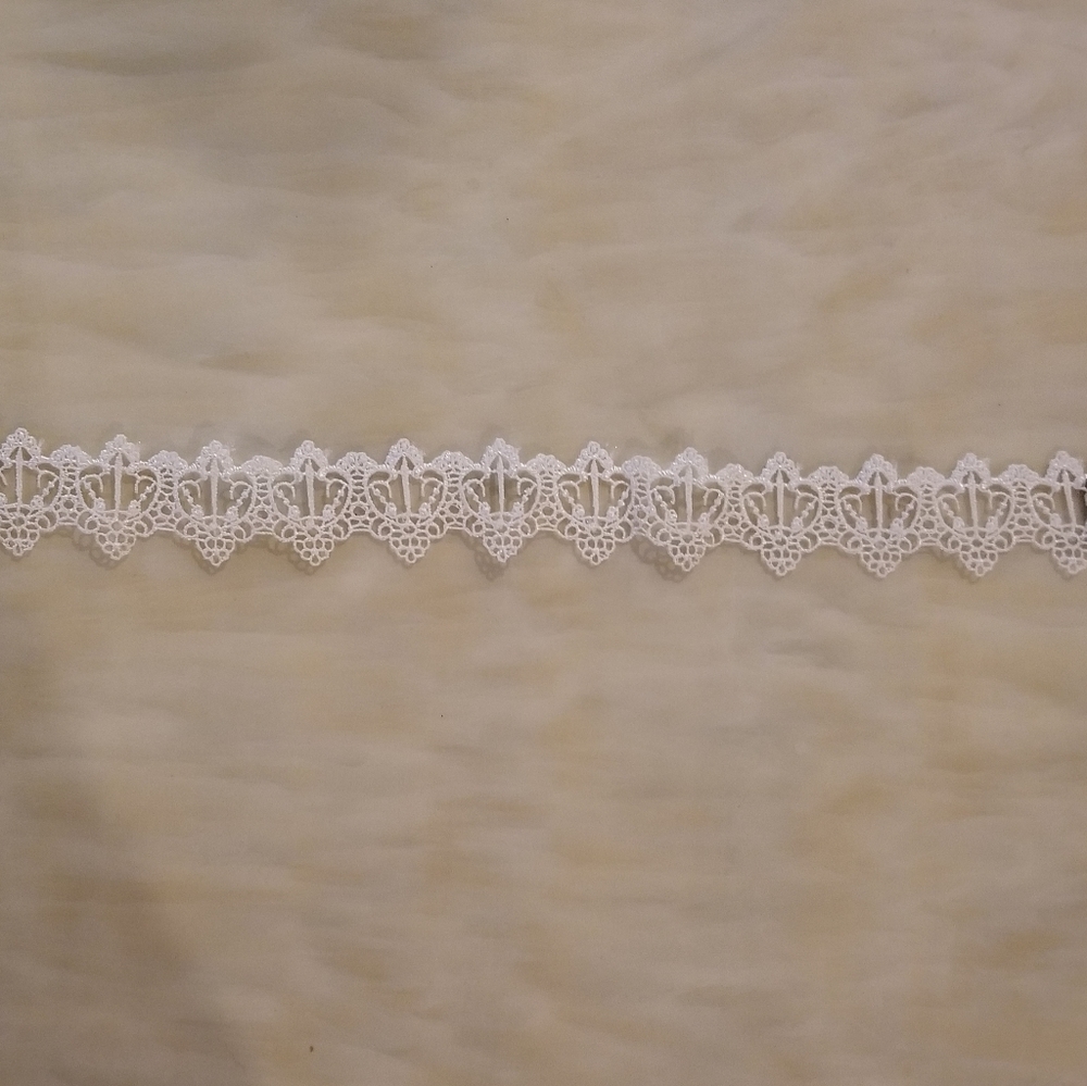 White Lace Choker